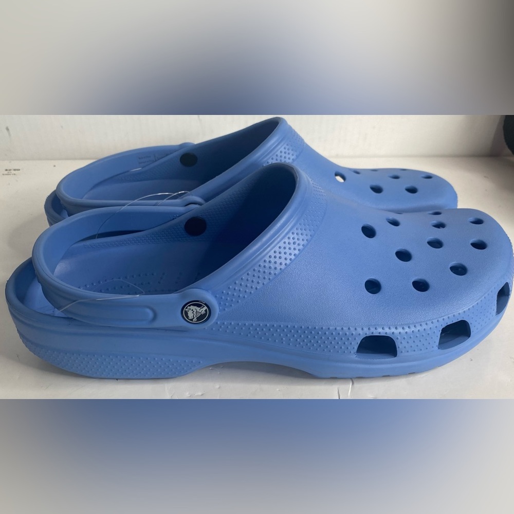 SOLD! CROCS  Classic men’s clogs